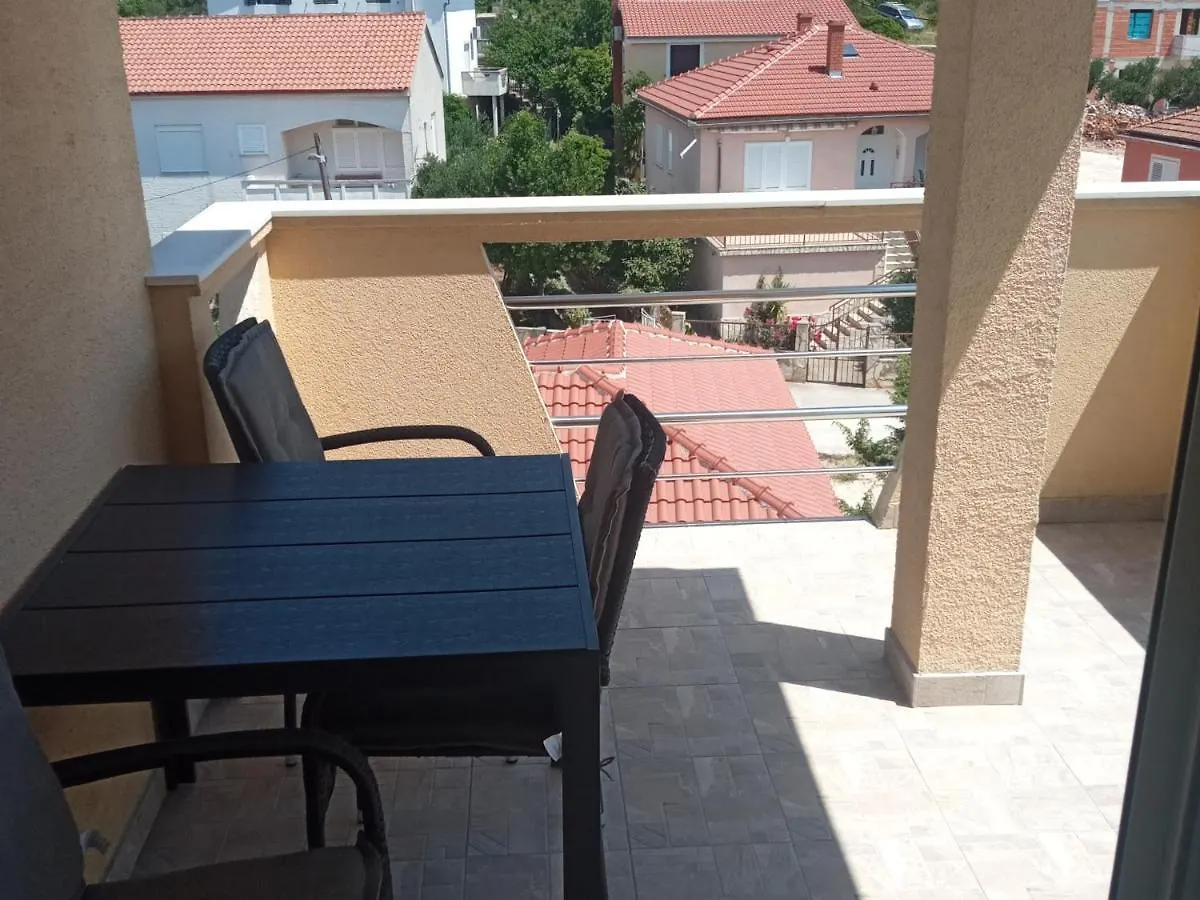 Ferienwohnung Frka Petesic Sali